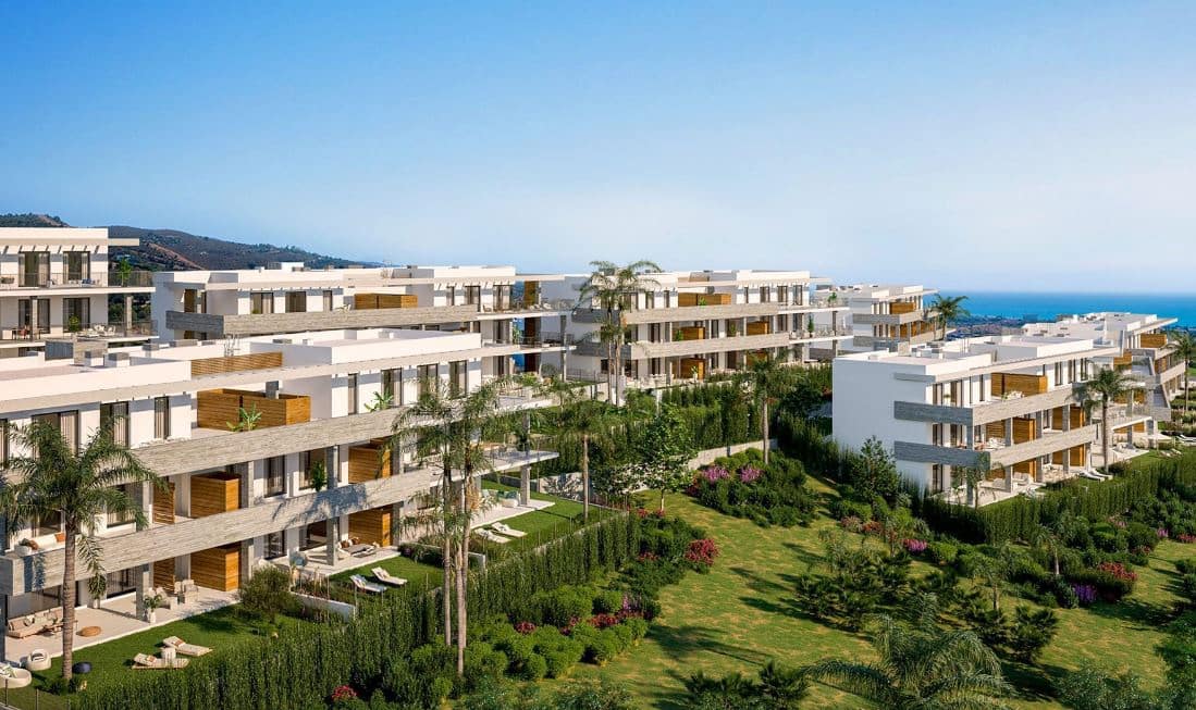 3 bedroom Apartment for sale in Marbella with pool - € 1,195,000 (Ref: 8102304)