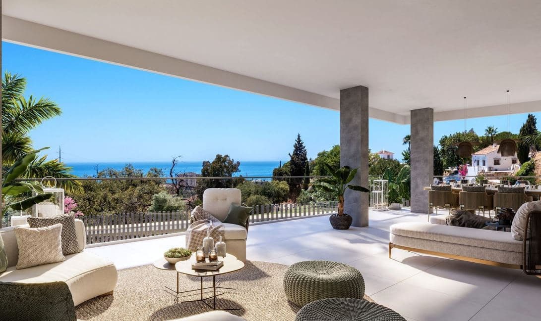 3 bedroom Apartment for sale in Marbella with pool - € 1,195,000 (Ref: 8102304)