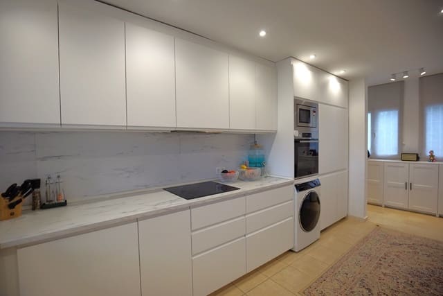 2 soverom Leilighet til salgs i Estepona med svømmebasseng - € 289 000 (Ref: 8102310)