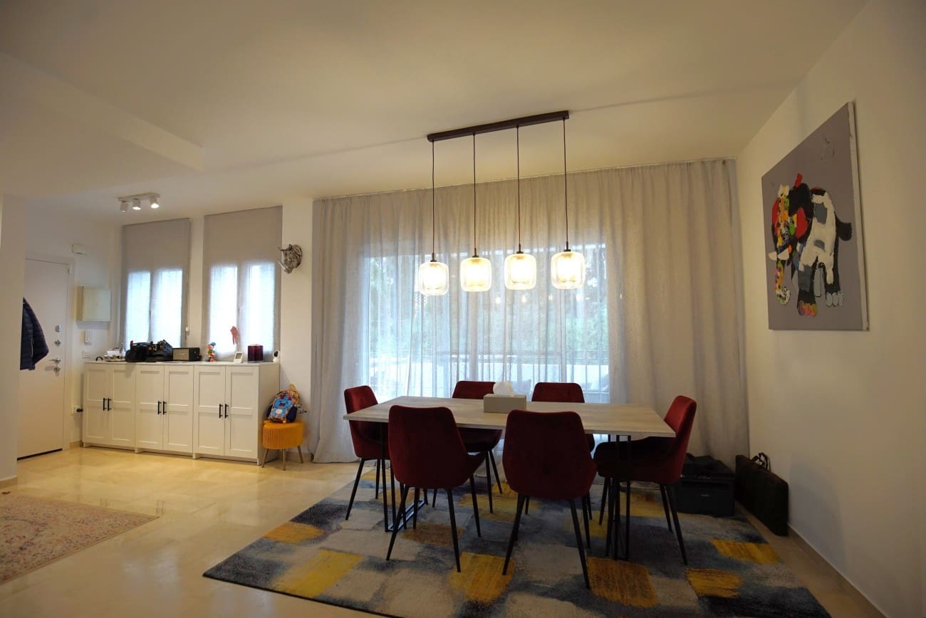 2 soverom Leilighet til salgs i Estepona med svømmebasseng - € 289 000 (Ref: 8102310)