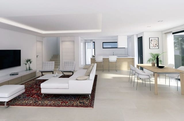 4 bedroom Villa for sale in Manilva Pueblo, Manilva with pool - € 730,000 (Ref: 8102323)