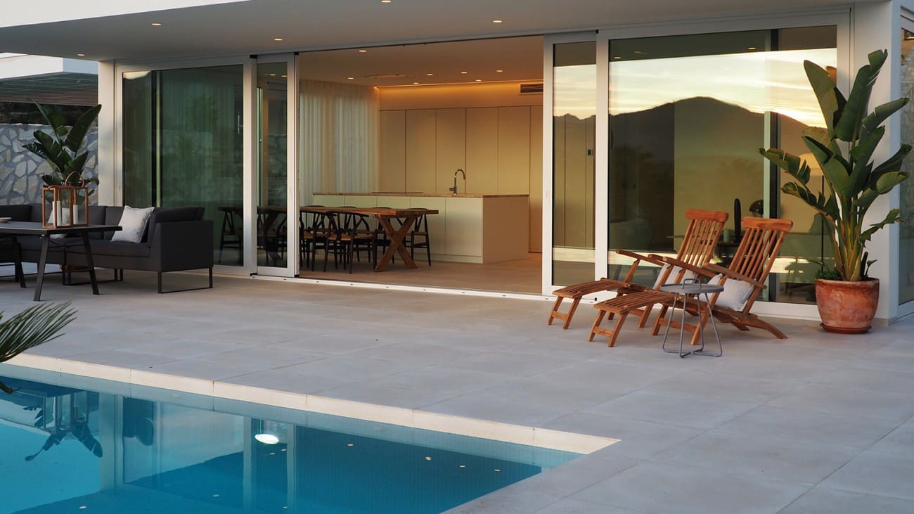 4 soveværelse Villa til salg i Fuengirola med swimmingpool - € 1.195.000 (Ref: 8113501)