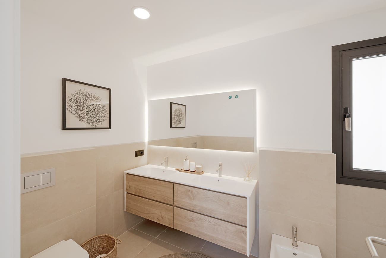 3 bedroom Apartment for sale in Casares with pool - € 480,000 (Ref: 8123227)