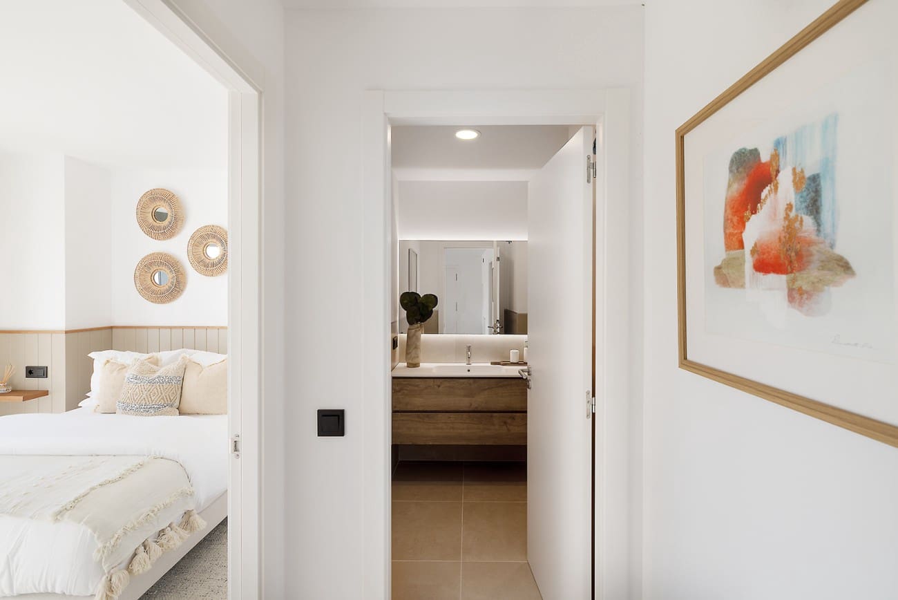 3 bedroom Apartment for sale in Casares with pool - € 480,000 (Ref: 8123227)