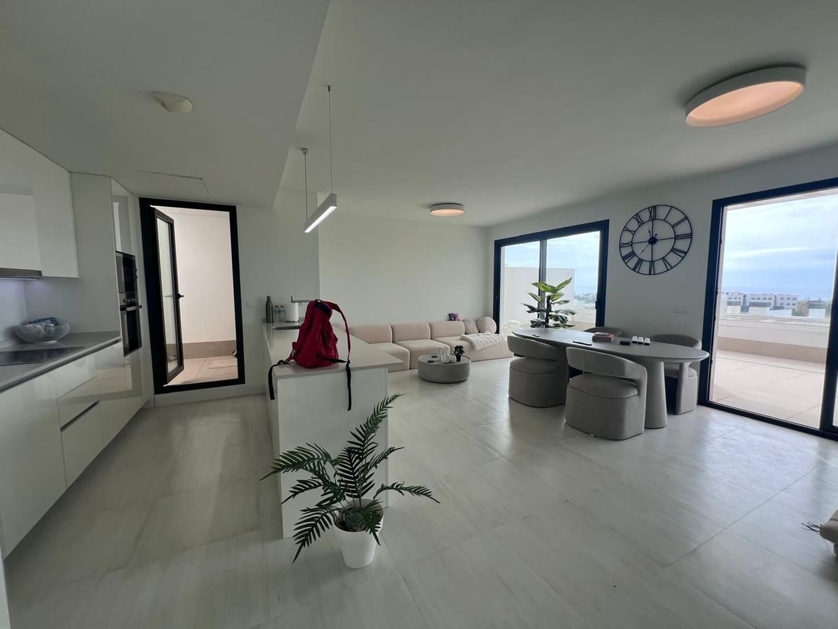 3 soverom Leilighet til salgs i Estepona med garasje - € 700 000 (Ref: 8151518)