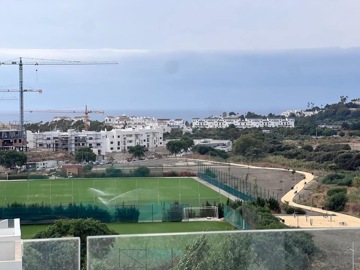 3 soverom Leilighet til salgs i Estepona med garasje - € 700 000 (Ref: 8151518)