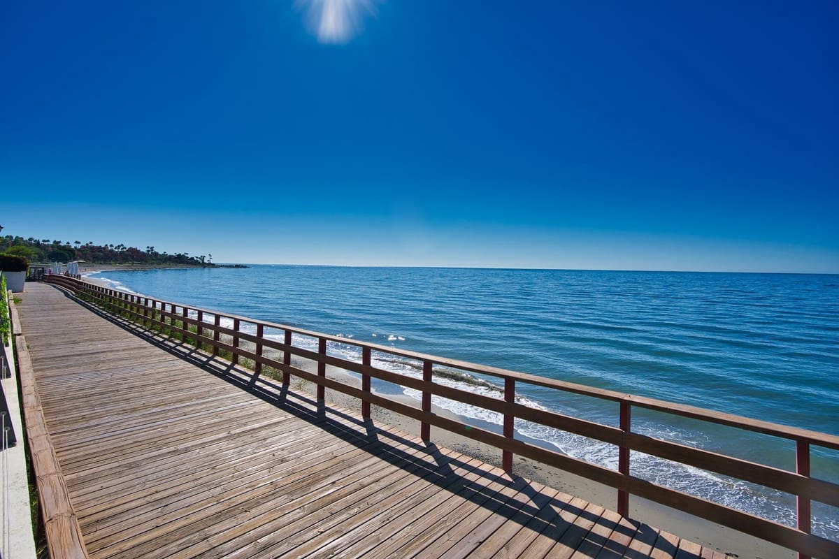 3 soveværelse Byhus til salg i New Golden Mile - € 575.000 (Ref: 8151524)