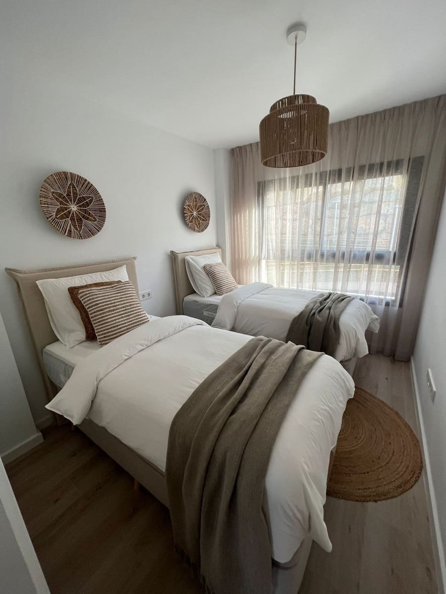 3 soverom Leilighet til salgs i Estepona - € 615 000 (Ref: 8151526)