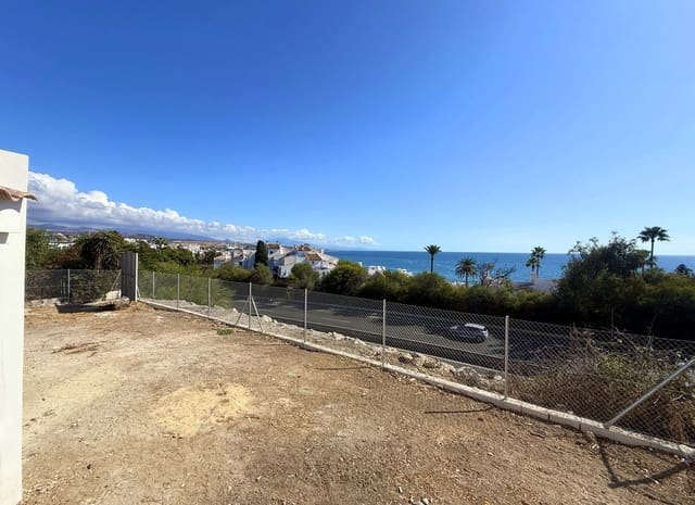 2 soverom Hus til salgs i Bahía Dorada, Estepona med garasje - € 610 000 (Ref: 8151552)