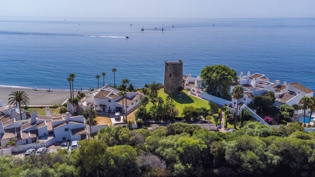 2 sypialnia Dom na sprzedaż w Bahía Dorada, Estepona z garażem - 610 000 € (Ref: 8151552)