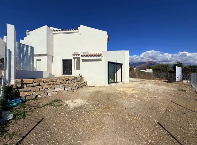 2 sypialnia Dom na sprzedaż w Bahía Dorada, Estepona z garażem - 610 000 € (Ref: 8151552)