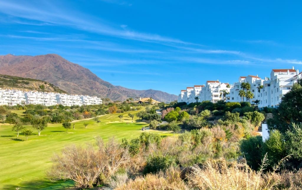 2 makuuhuone Huoneisto myytävänä paikassa Estepona - 249 000 € (Ref: 8151592)