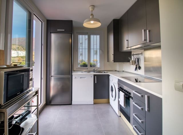 2 makuuhuone Huoneisto myytävänä paikassa Estepona - 249 000 € (Ref: 8151592)