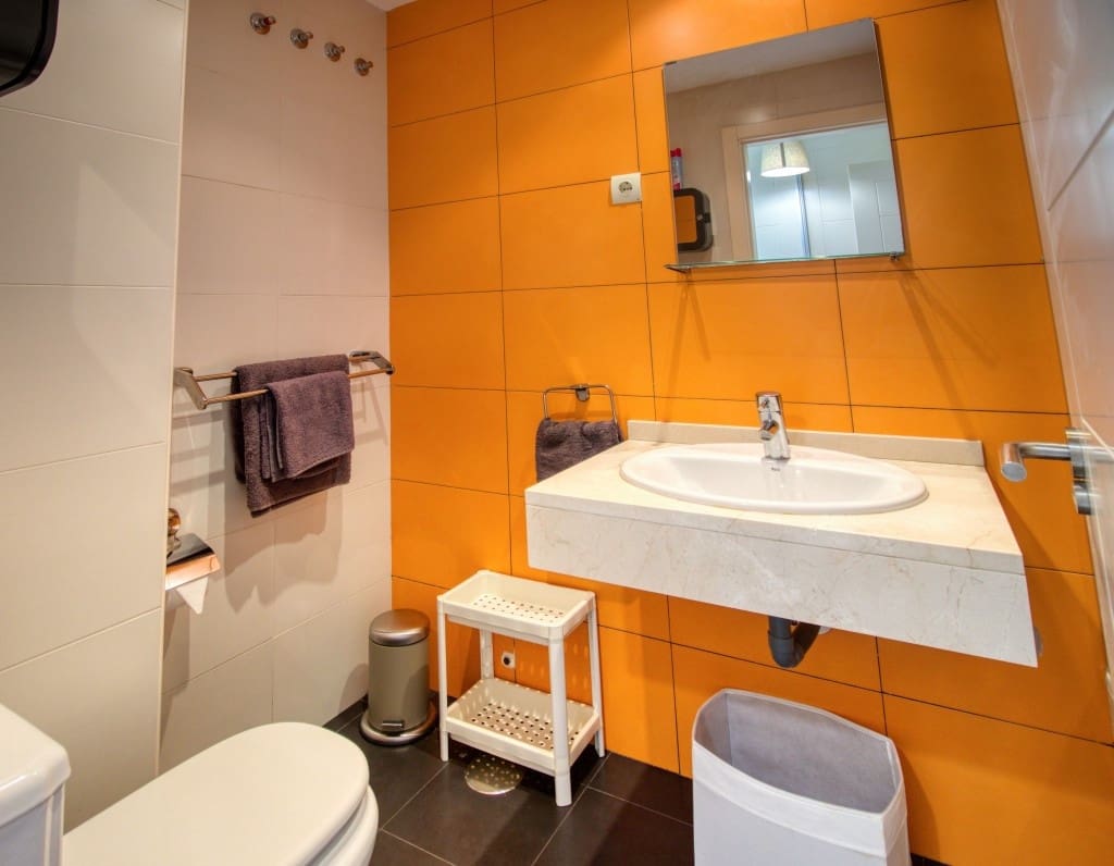 2 makuuhuone Huoneisto myytävänä paikassa Estepona - 249 000 € (Ref: 8151592)