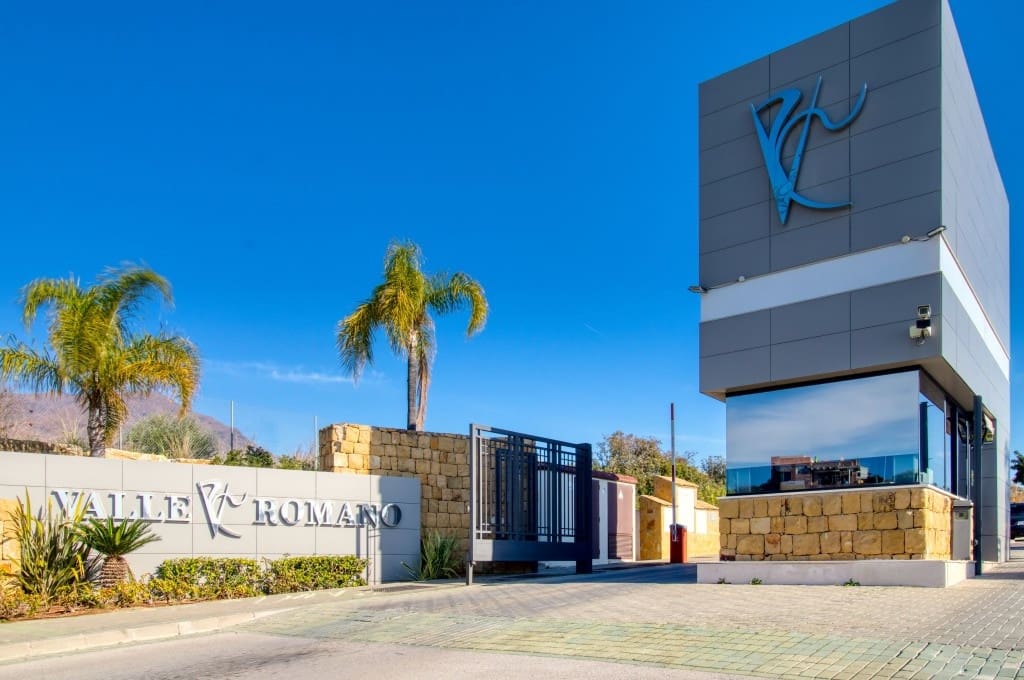 2 makuuhuone Huoneisto myytävänä paikassa Estepona - 249 000 € (Ref: 8151592)