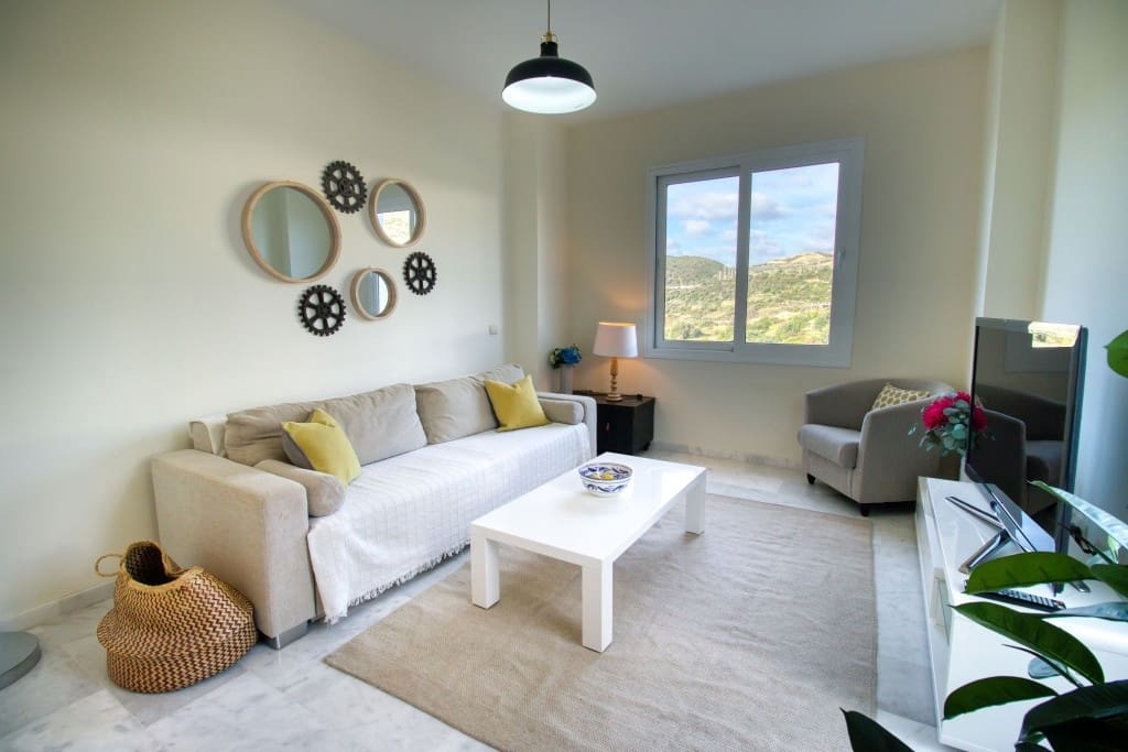 2 makuuhuone Huoneisto myytävänä paikassa Estepona - 249 000 € (Ref: 8151592)