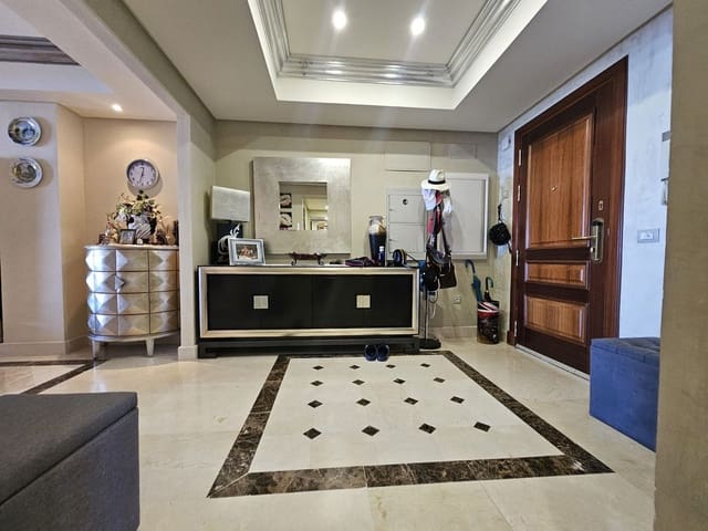 3 chambre Appartement à vendre à Estepona - 1 390 000 € (Ref: 8151594)