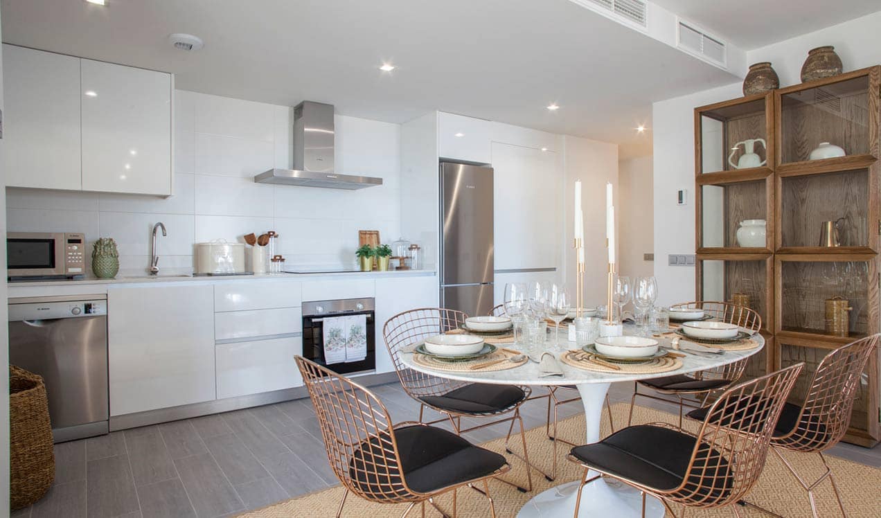 3 bedroom Apartment for sale in Benalmadena with pool - € 275,600 (Ref: 8153850)