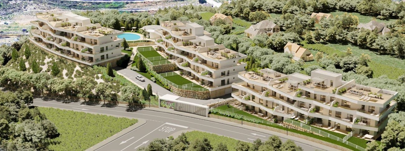 3 bedroom Apartment for sale in Estepona with pool - € 470,000 (Ref: 8153860)