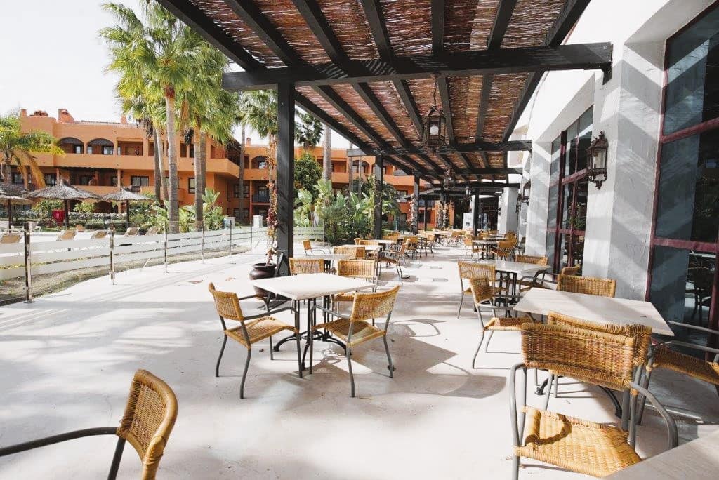 1 quarto Apartamento para venda em Benahavis com piscina - 119 500 € (Ref: 8159196)