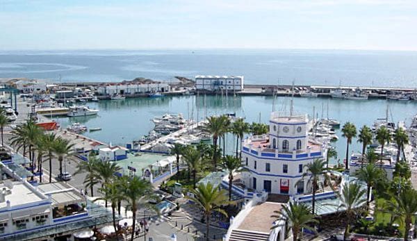 2 soveværelse Lejlighed til salg i Manilva med swimmingpool - € 170.000 (Ref: 8159197)