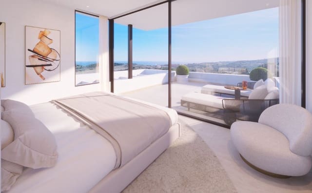 3 bedroom Villa for sale in Estepona with pool - € 1,760,000 (Ref: 8167521)