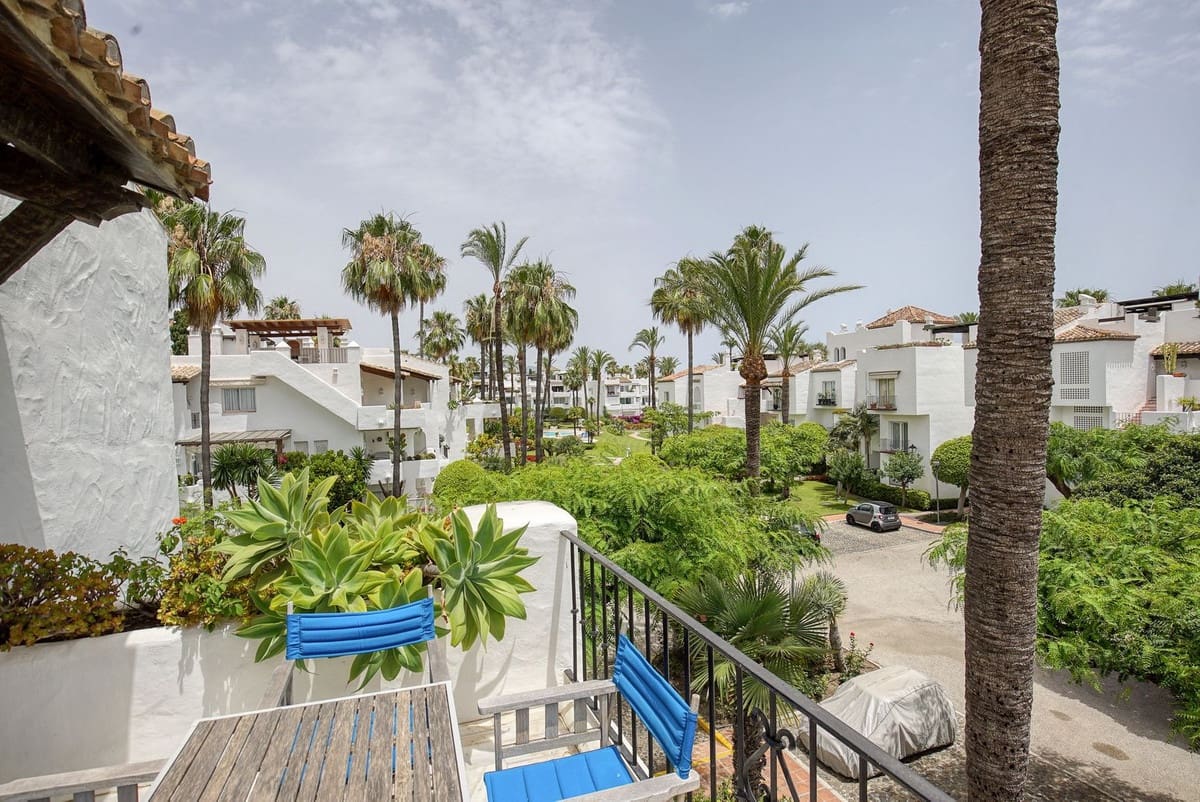 2 quarto Apartamento para venda em Estepona - 925 000 € (Ref: 8167820)