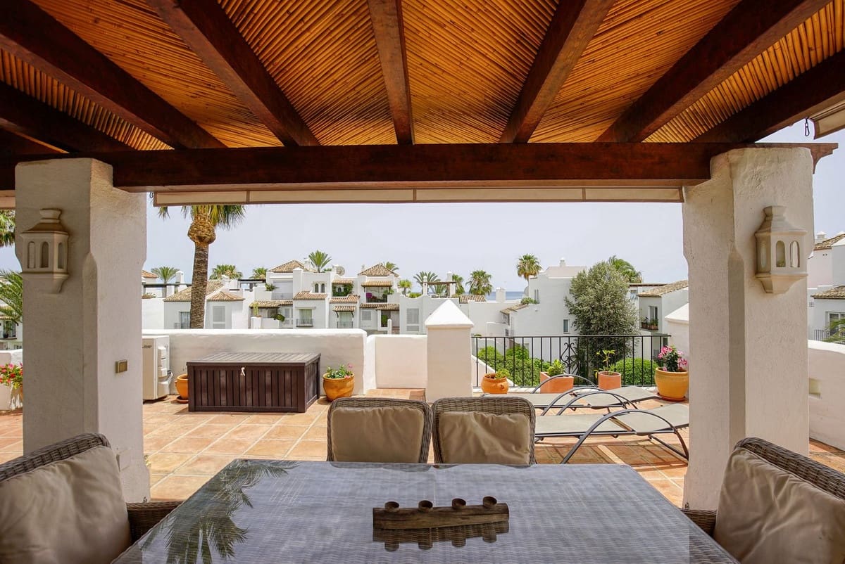2 quarto Apartamento para venda em Estepona - 925 000 € (Ref: 8167820)