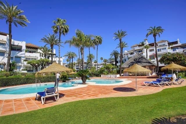 2 quarto Apartamento para venda em Estepona - 925 000 € (Ref: 8167820)
