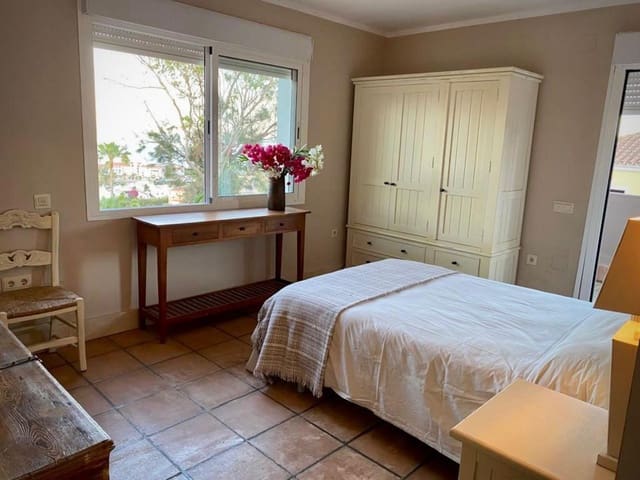 6 camera da letto Villa in vendita in Manilva Pueblo, Manilva con garage - 865.000 € (Rif: 8210257)