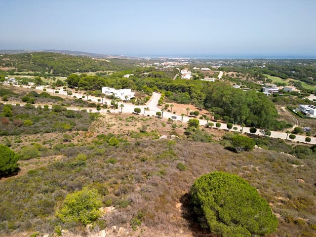 Terreno para Construção para venda em Sotogrande Alto, San Roque - 950 000 € (Ref: 8216949)