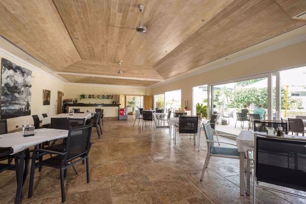 2 sypialnia Apartament na sprzedaż w Puerto Banus z garażem - 1 225 000 € (Ref: 8216955)