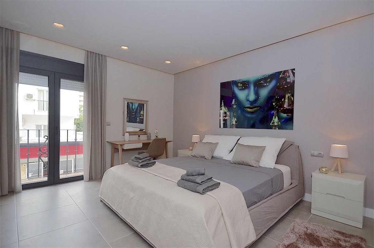 2 soveværelse Lejlighed til salg i Puerto Banus - € 830.000 (Ref: 8216976)