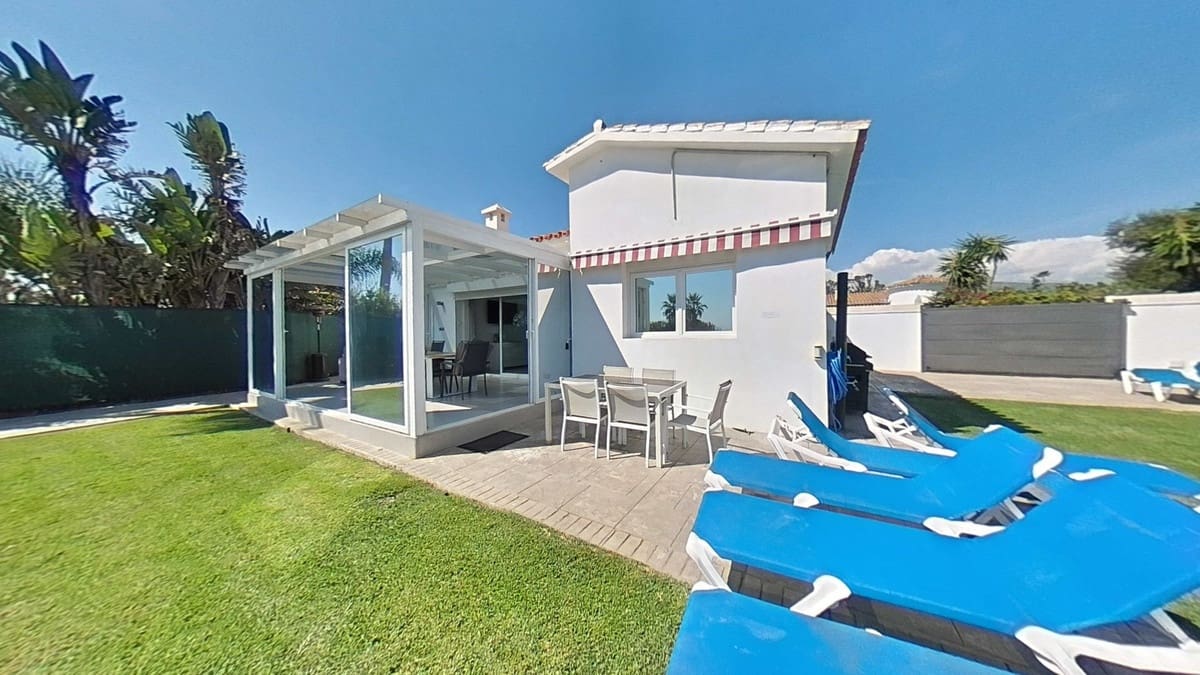 3 Zimmer Villa zu verkaufen in Estepona - 1.600.000 € (Ref: 8244488)