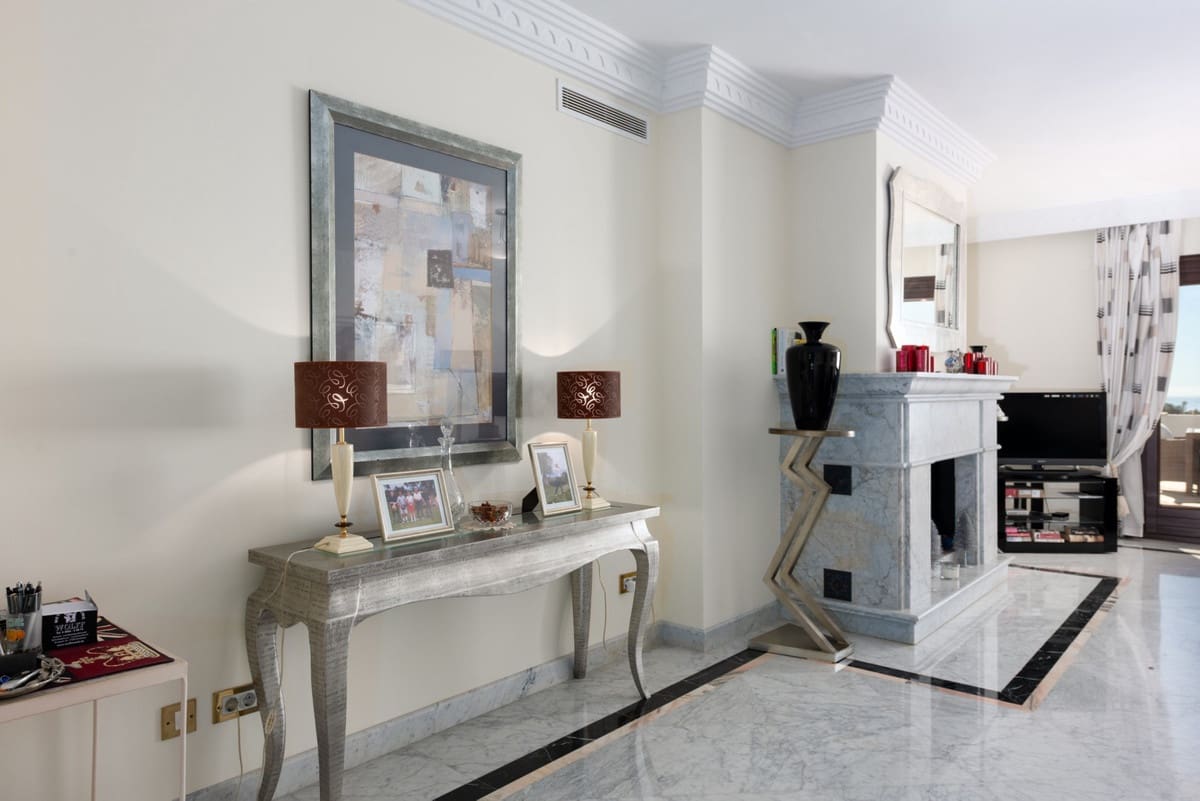 3 bedroom Apartment for sale in Golden Mile - € 1,250,000 (Ref: 8244560)