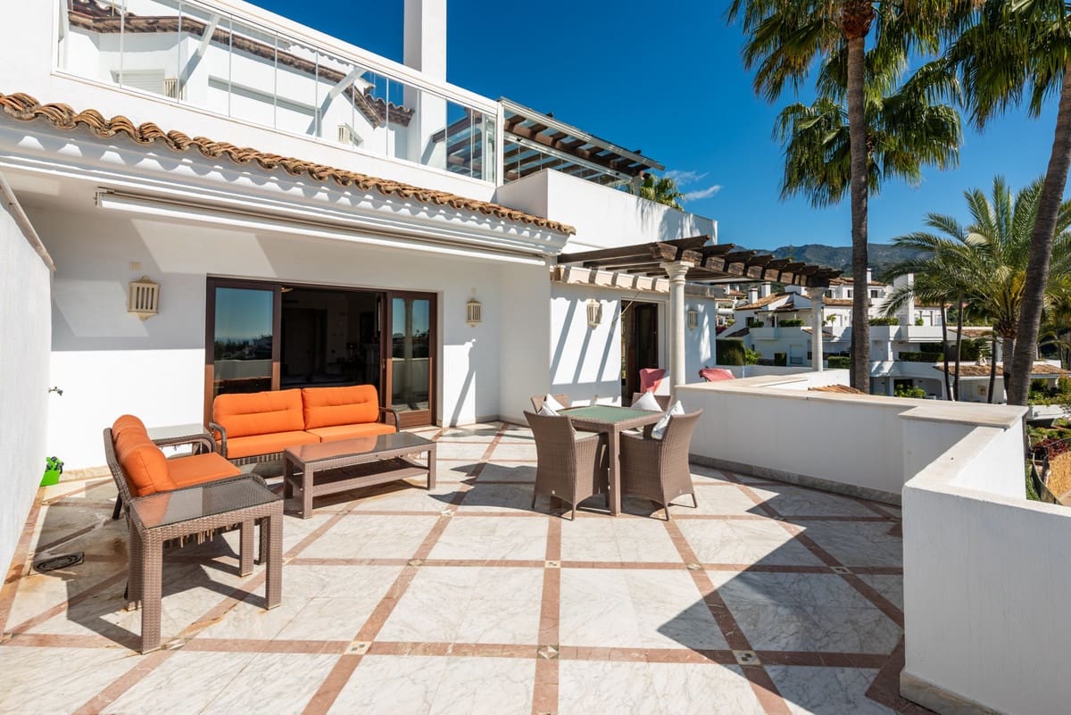 3 bedroom Apartment for sale in Golden Mile - € 1,250,000 (Ref: 8244560)