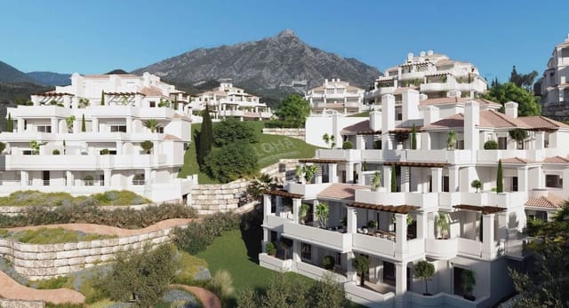 2 bedroom Apartment for sale in Marbella with pool - € 619,000 (Ref: 8293081)