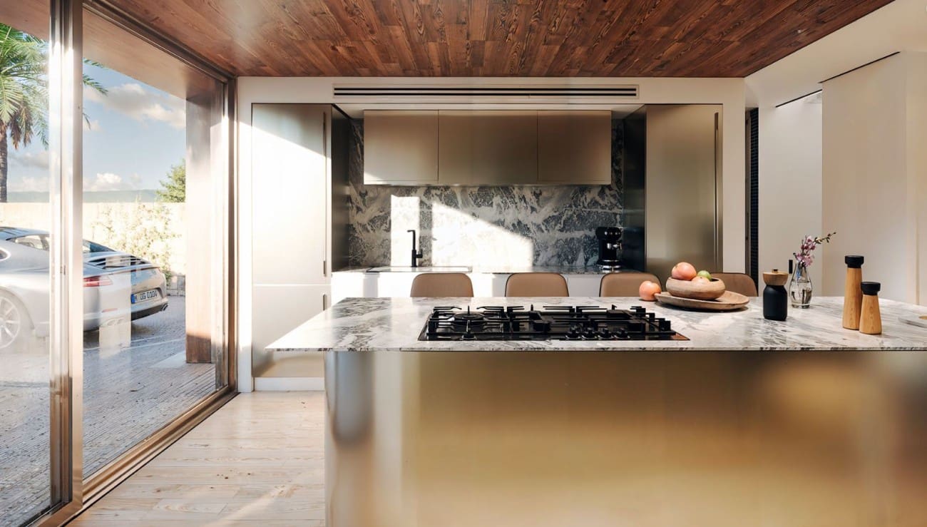 4 makuuhuone Huvila myytävänä paikassa New Golden Mile mukana uima-altaan - 1 520 000 € (Ref: 8314980)