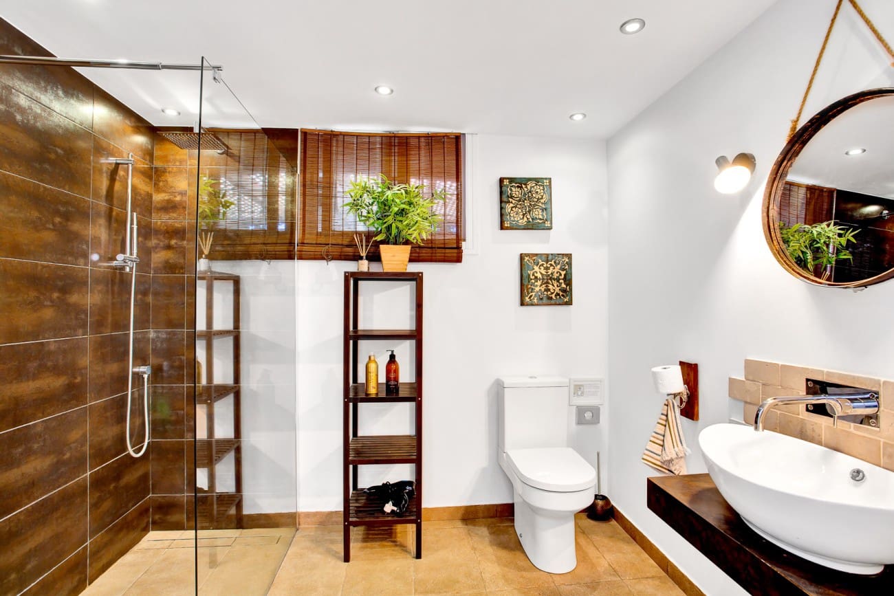 6 quarto Moradia para venda em Marbella com piscina - 2 190 000 € (Ref: 8344221)