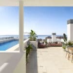 2 bedroom Apartment for sale in Fuengirola with pool - € 347,000 (Ref: 8383901)