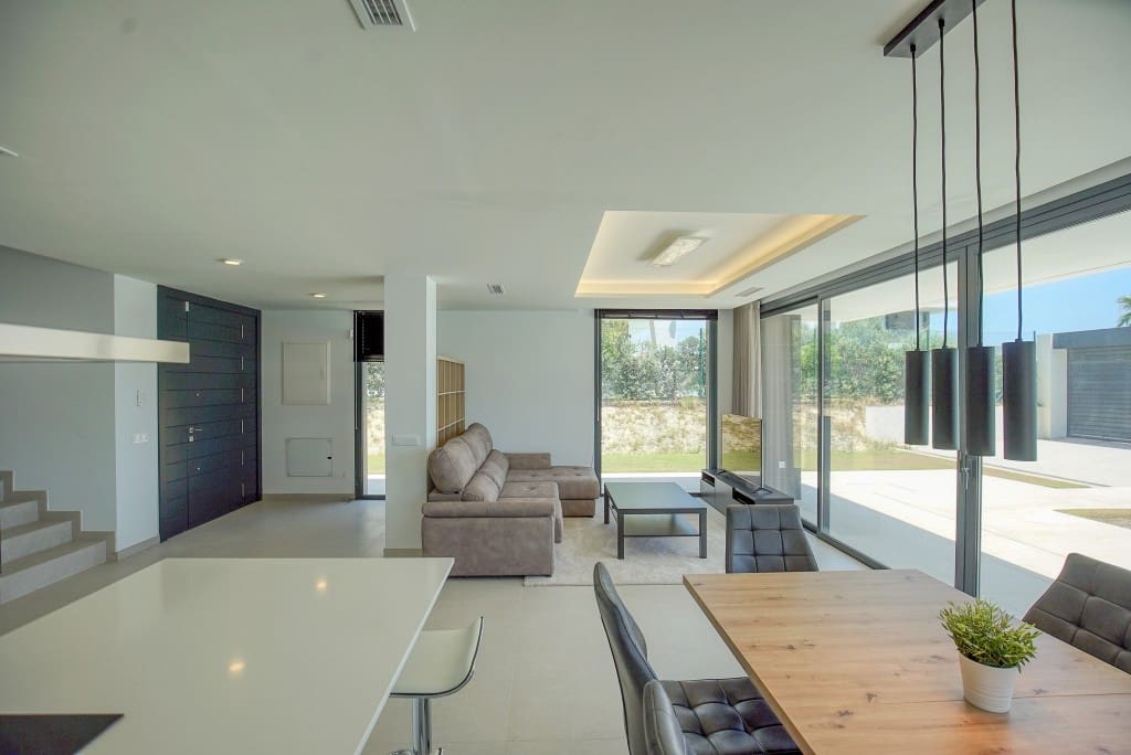 4 chambre Villa/Maison à vendre à La Duquesa / Puerto de la Duquesa - 1 200 000 € (Ref: 8397791)