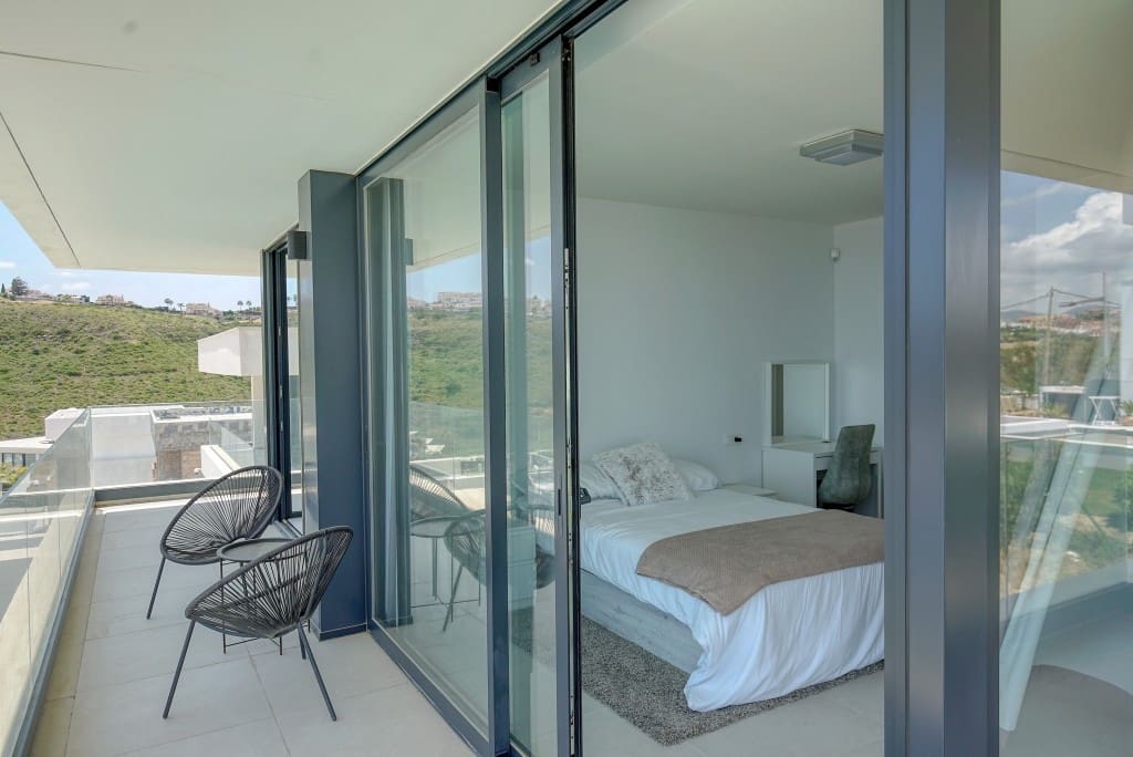 4 chambre Villa/Maison à vendre à La Duquesa / Puerto de la Duquesa - 1 200 000 € (Ref: 8397791)