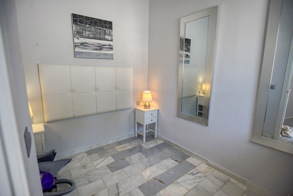 2 sypialnia Apartament na sprzedaż w Marbella - 299 000 € (Ref: 8422617)