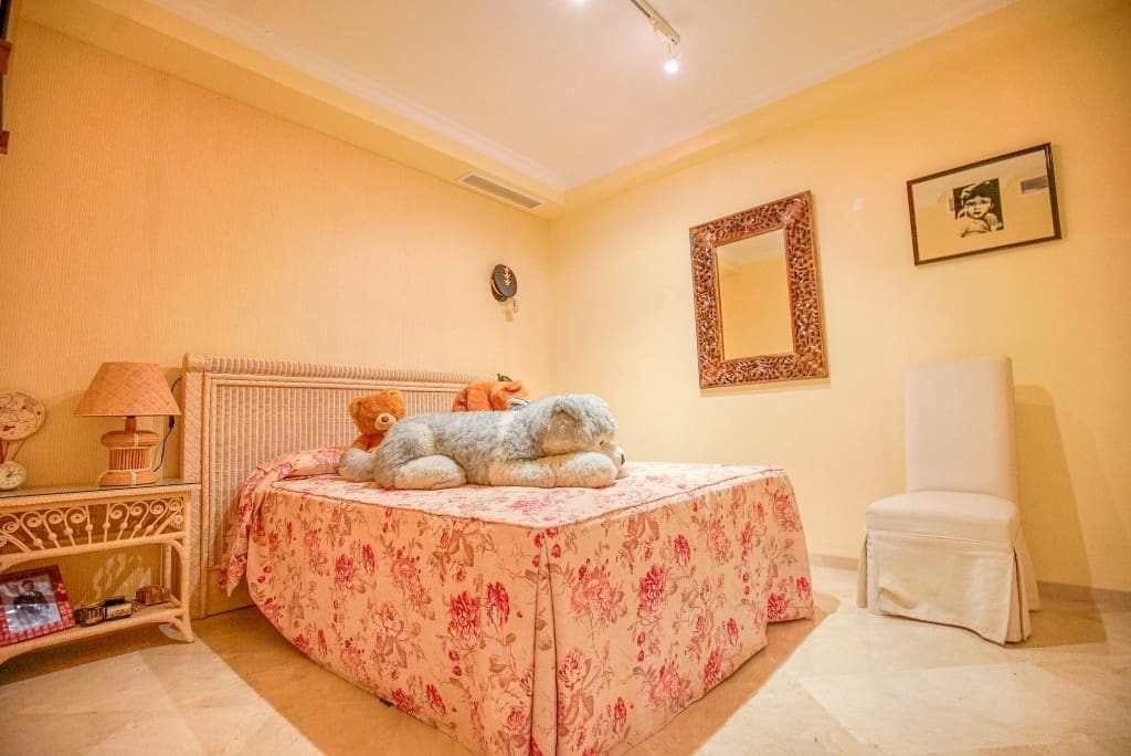 4 soverom Hus til salgs i Casares - € 585 000 (Ref: 8422618)