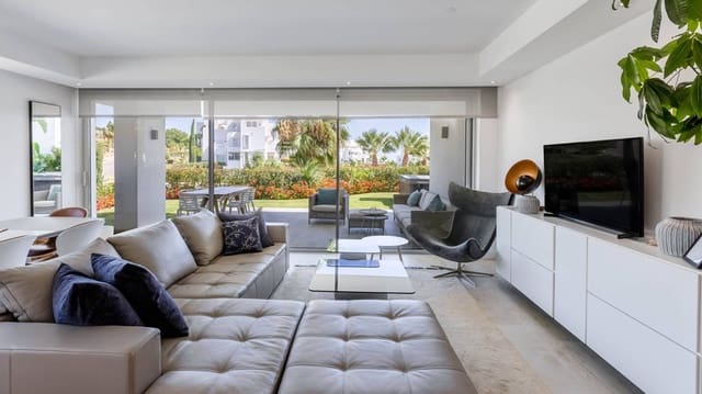 2 bedroom Apartment for sale in Casares Pueblo, Casares with pool - € 605,000 (Ref: 8444904)