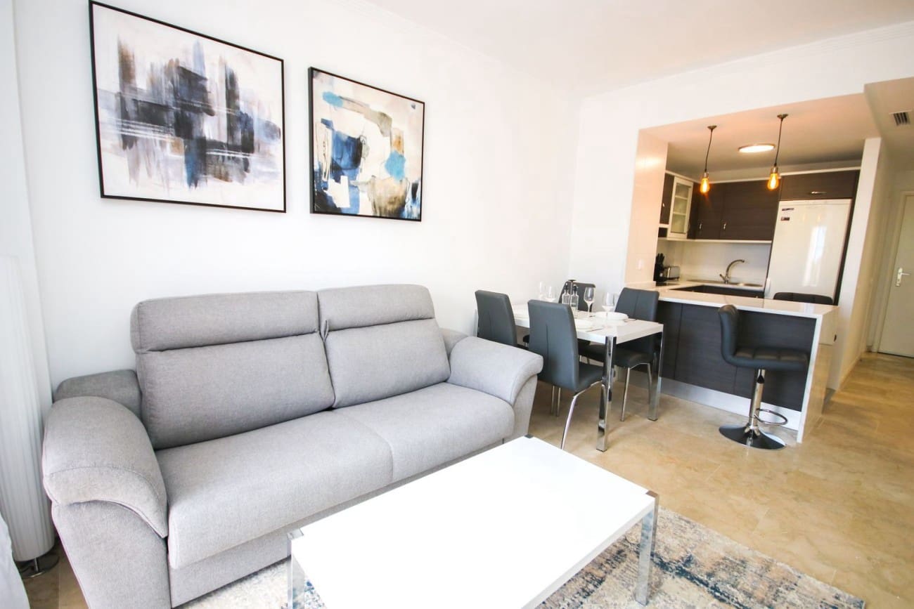 2 soveværelse Lejlighed til salg i Manilva med swimmingpool - € 170.000 (Ref: 8444905)