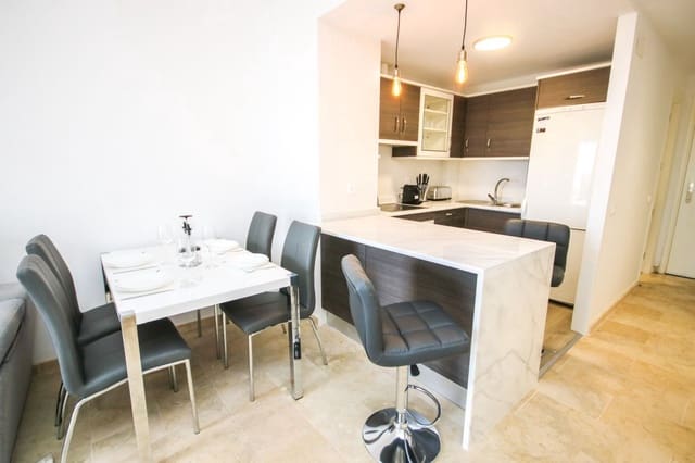 2 bedroom Apartment for sale in Manilva Pueblo, Manilva with pool - € 170,000 (Ref: 8444905)