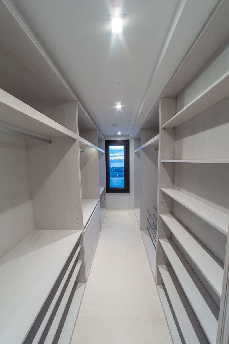 Chalet de 5 habitaciones en Marbella en venta con piscina - 3.450.000 € (Ref: 8467036)