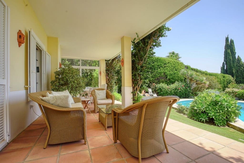 4 soveværelse Villa til salg i Sotogrande med garage - € 1.200.000 (Ref: 8473163)