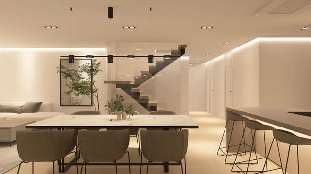 3 bedroom Apartment for sale in Estepona with pool - € 646,000 (Ref: 8478767)